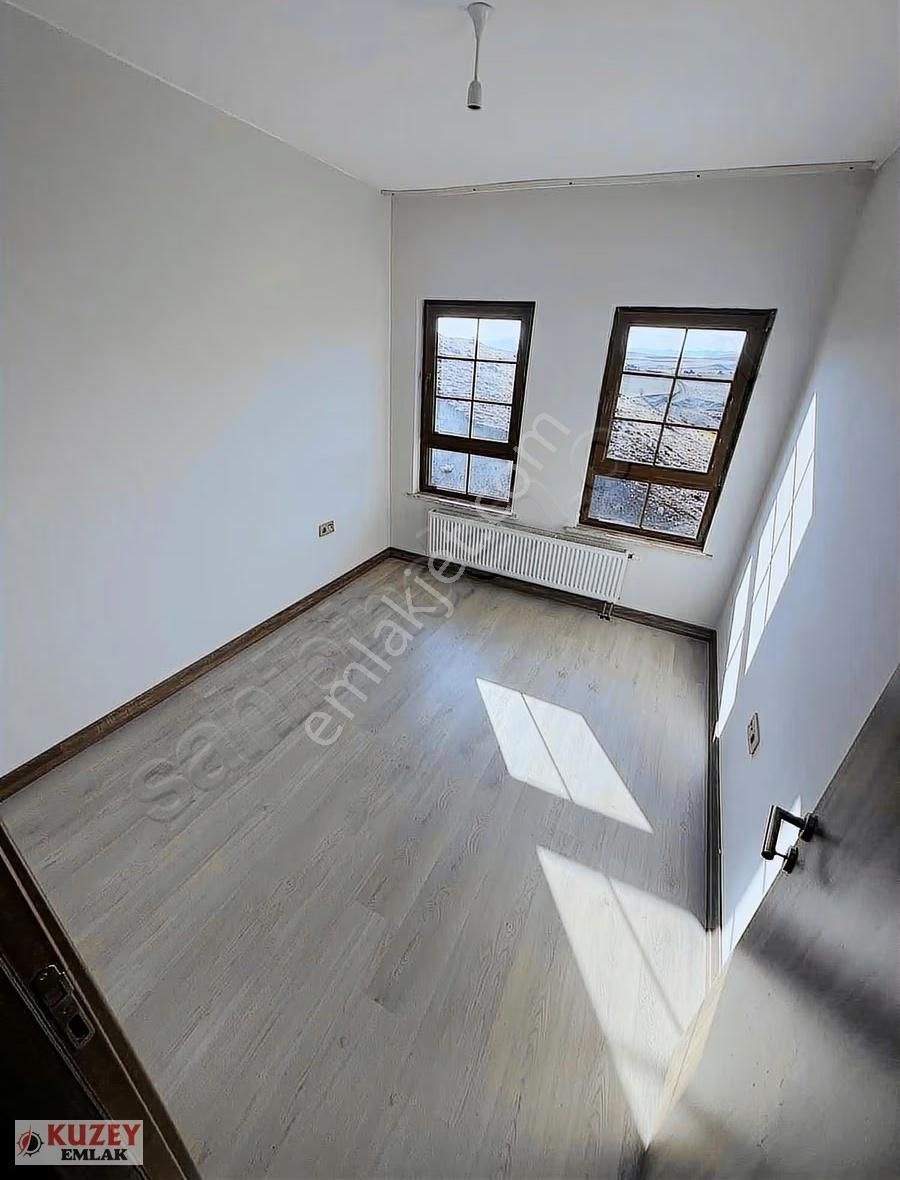 Kuzey Emlaktan Yakacık Tokide Kiralık Daire - Görsel 8