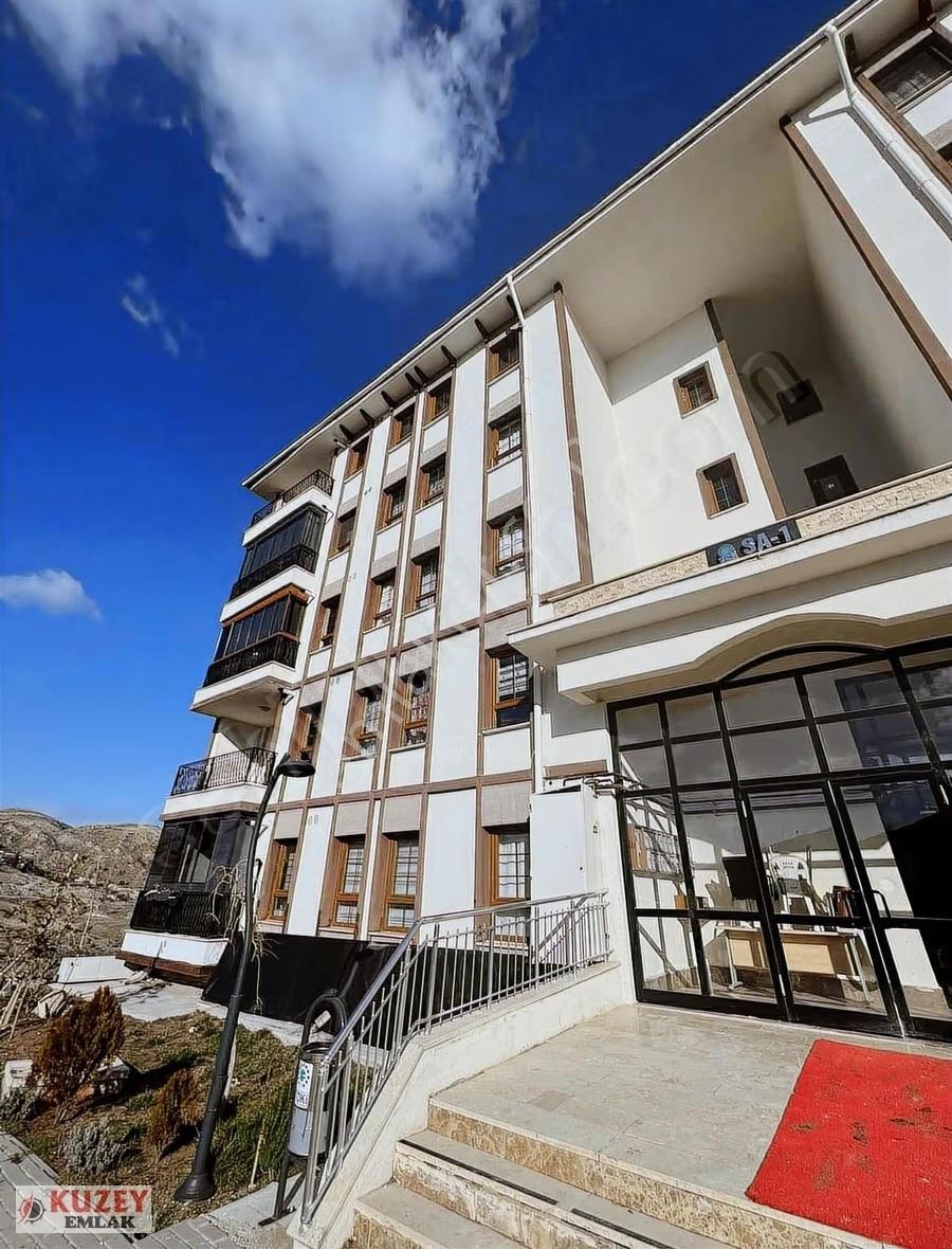 Kuzey Emlaktan Yakacık Tokide Kiralık Daire - Görsel 19