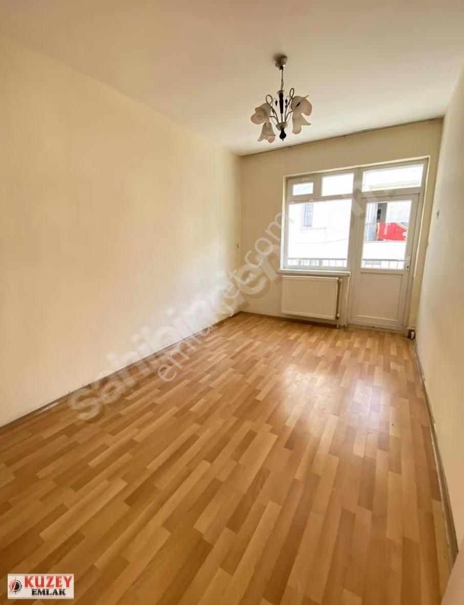 Kuzey Emlak'tan Metroya Yakın 3+1 Ara Kat Asansörlü & Otoparklı - Görsel 18