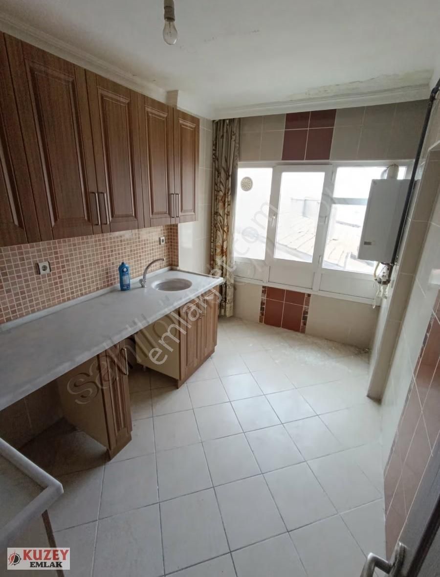 Kuzey Emlak'tan Ergenekon'da 1. Katta Masrafsız Manzaralı 3+1 - Görsel 18