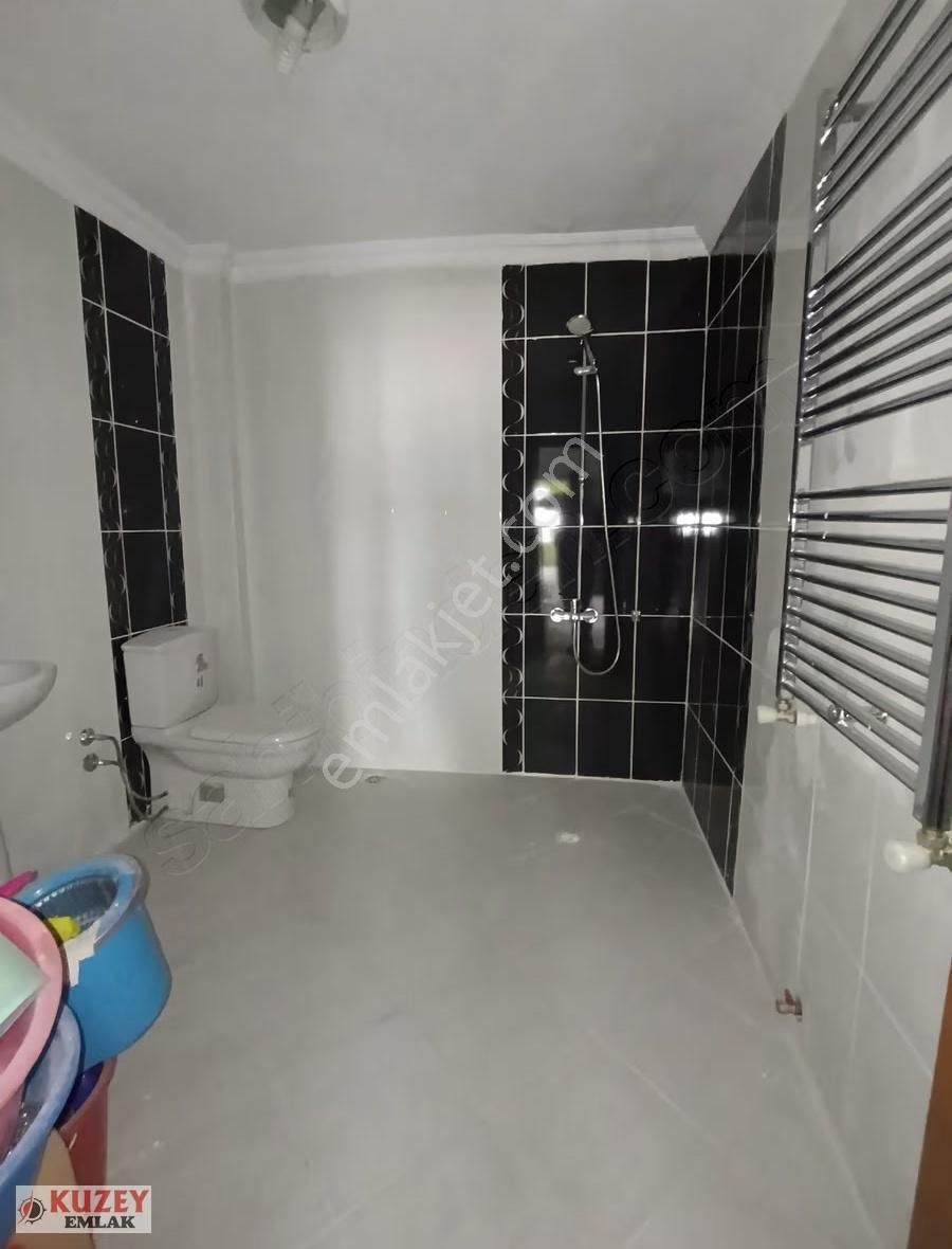 Kuzey Emlak'tan Ergenekon'da 1. Katta Masrafsız Manzaralı 3+1 - Görsel 13