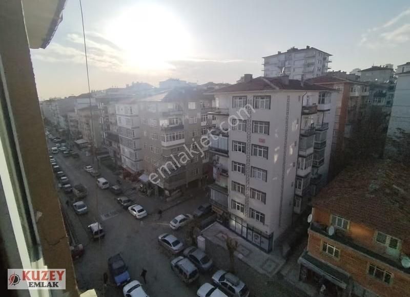Kuzey Emlak'tan Metro Yakını 3+1 Boş Ön Cephe Satılık Daire - Görsel 5