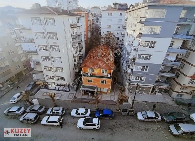 Kuzey Emlak'tan Metro Yakını 3+1 Boş Ön Cephe Satılık Daire - Görsel 24