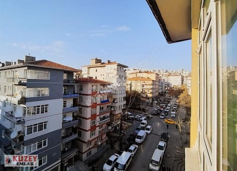 Kuzey Emlak'tan Metro Yakını 3+1 Boş Ön Cephe Satılık Daire - Görsel 8