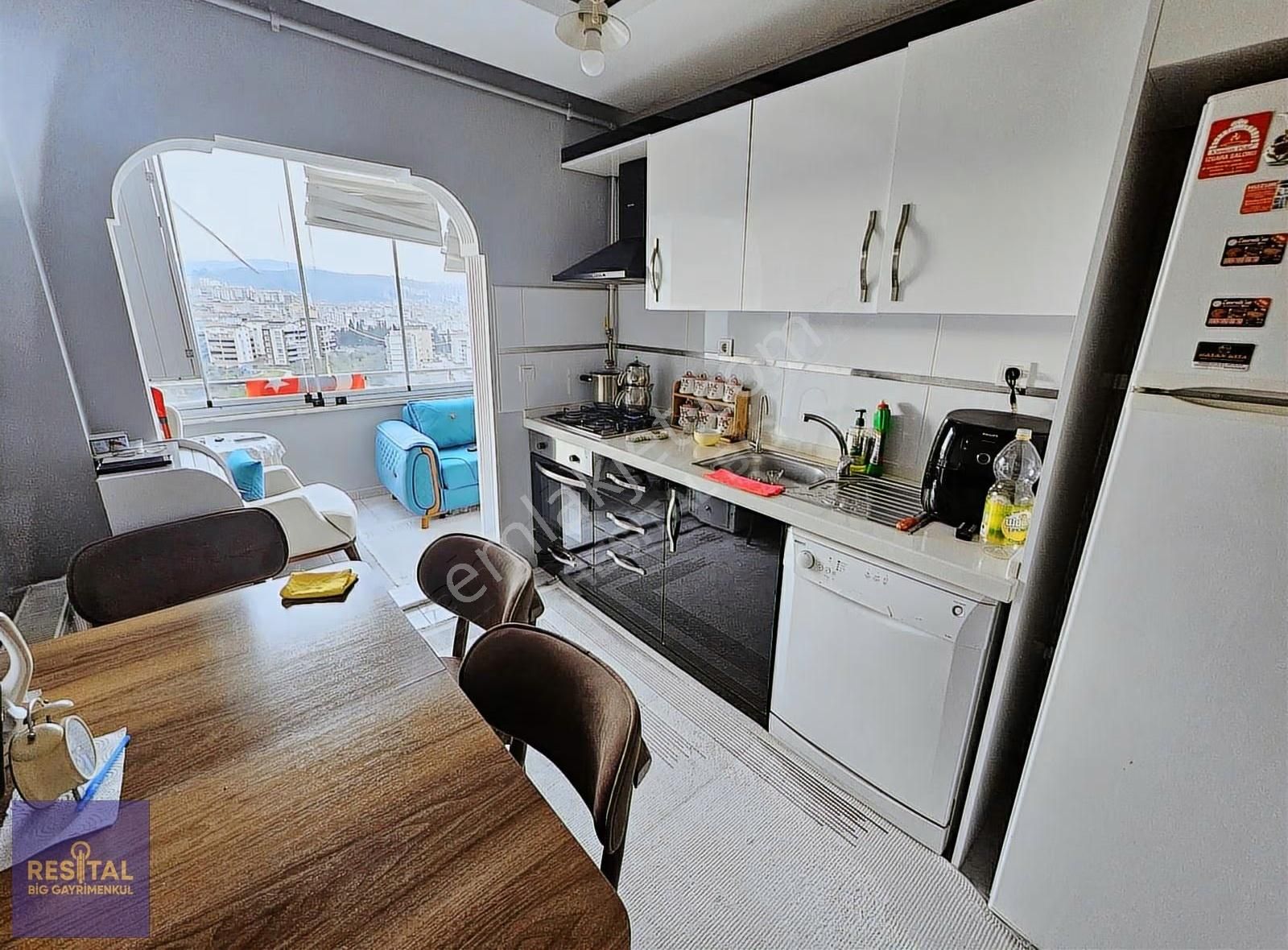 Mudanya Burgaz Mh'de Sosyal Donatılı Satılık 4+2 Dubleks Daire