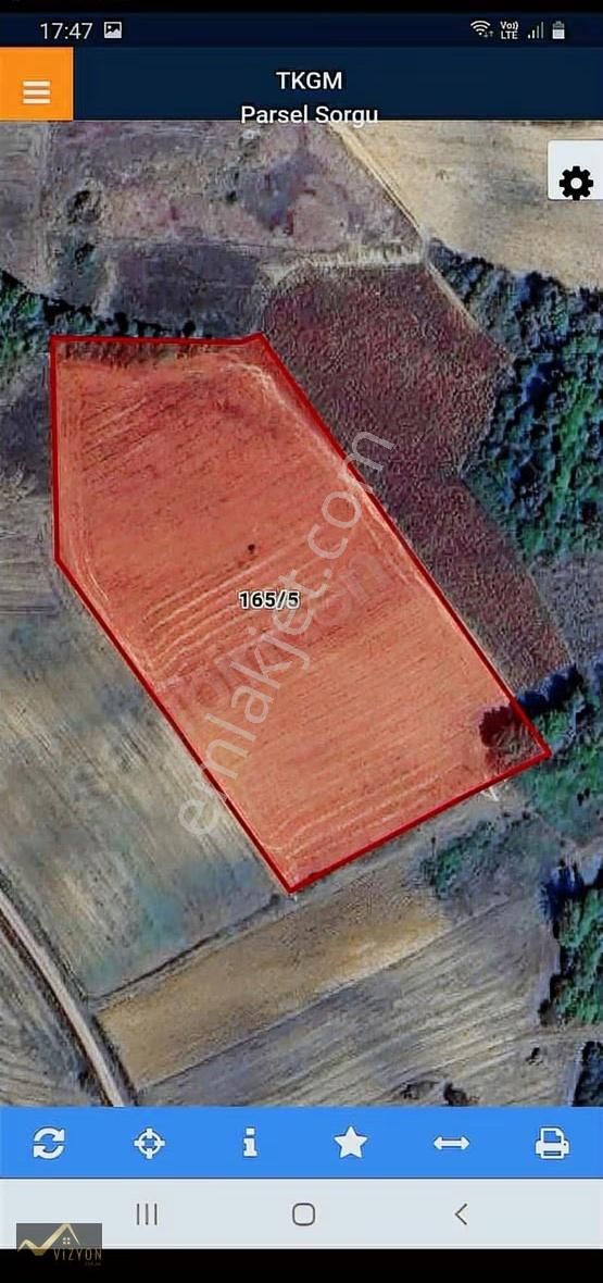 Vizyon Emlaktan Derince Çavuşluda 14.715 M²