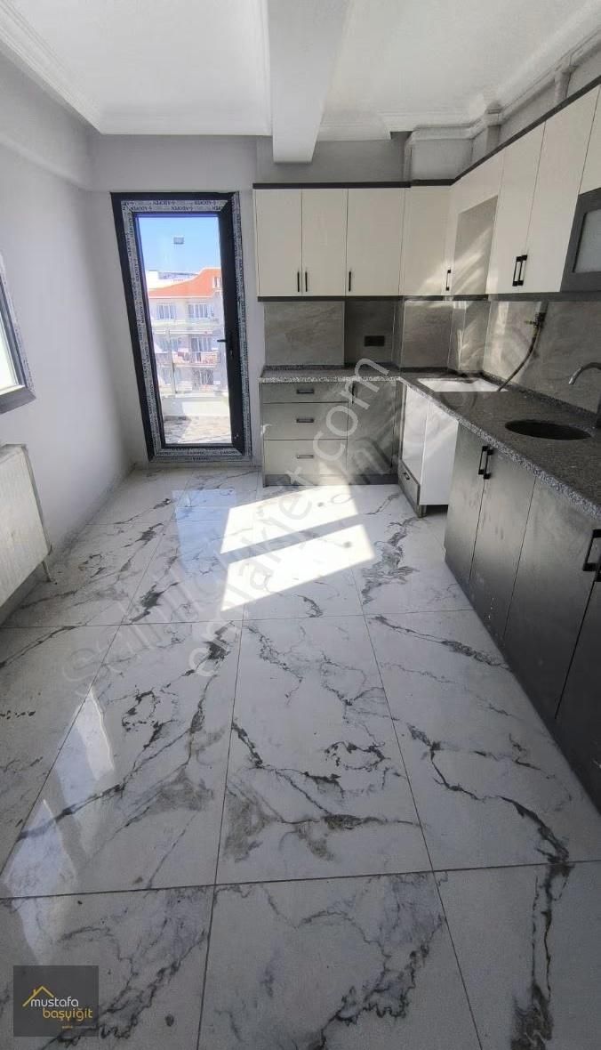 Mustafa Başyiğit Emlak'tan Cumhuriyet Mahallesi'nde 3+1 Dubleks