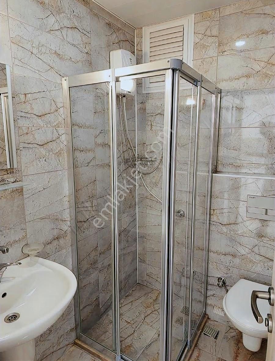 Emek Mahallesi Mahallesi Üniversite Civarı Kiralık 1+1 Daire