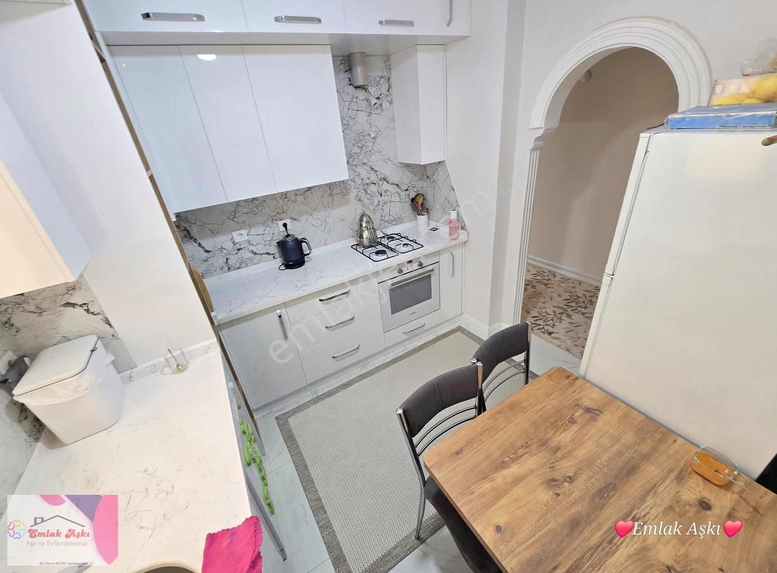 Yeni Günde Satılık 3+1 Daire - Görsel 12