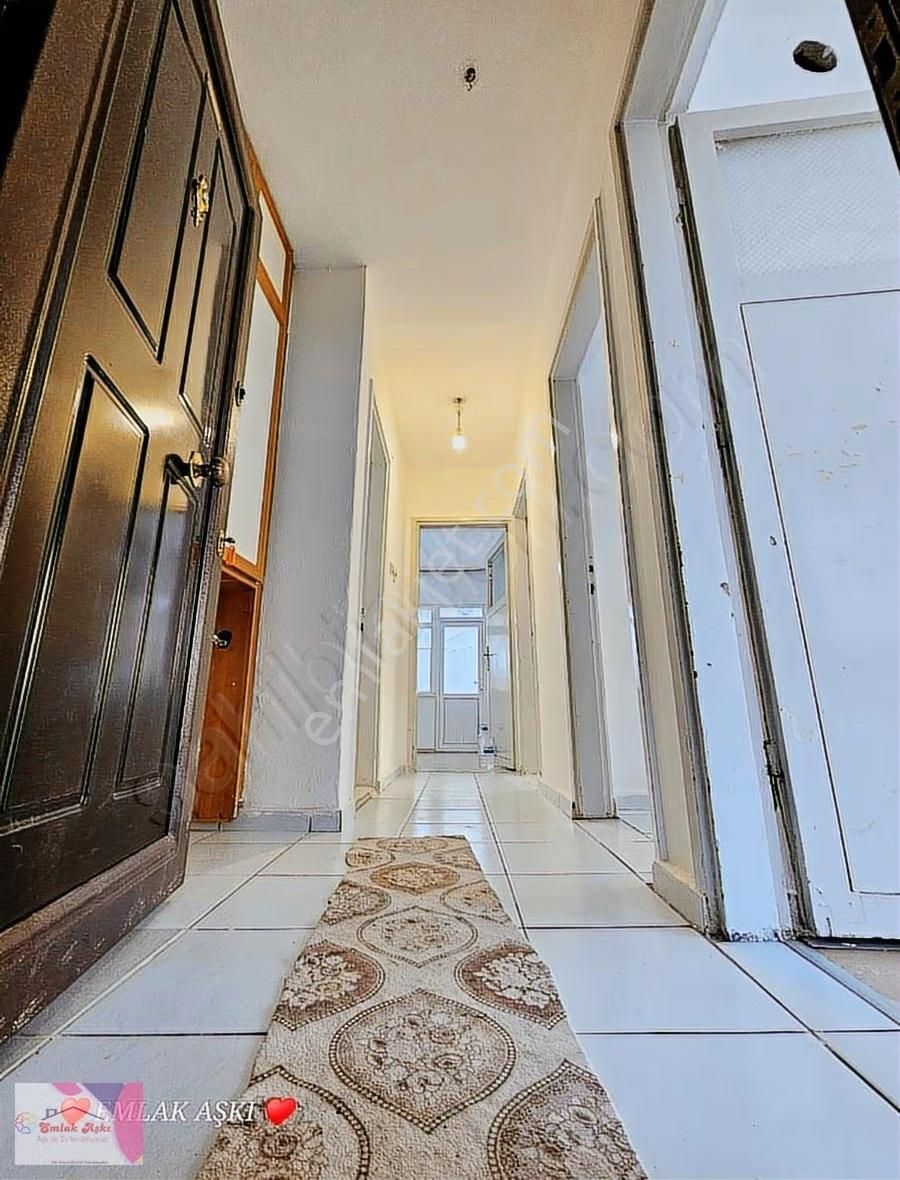 Emlak Aşkı Güvencesiyle Şehrin Merkezinde Acil Satılık - Görsel 8