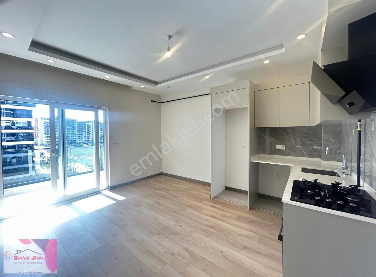 Altıntaş Kardeş Kentler Caddesinde Kiralik 1+1 - Görsel 3