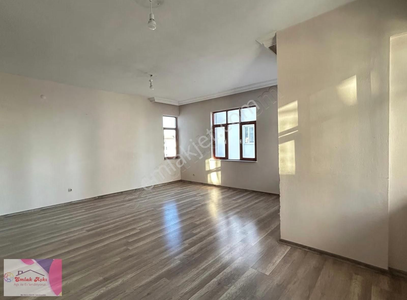 Üniversite Karşısında Kültür De 3+1 Kiralık Daire - Görsel 17