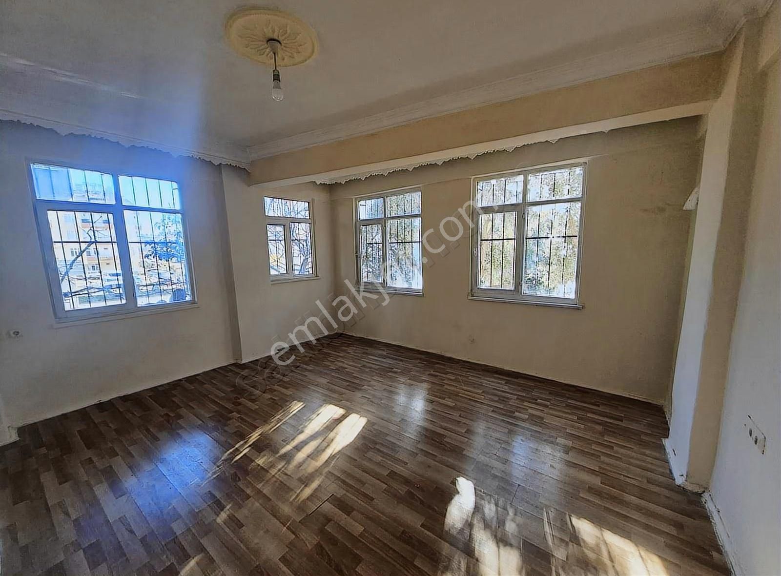 Öz Yıldız Emlaktan Şelale Mahallesinde 2+1 Kiralık Daire - Görsel 10