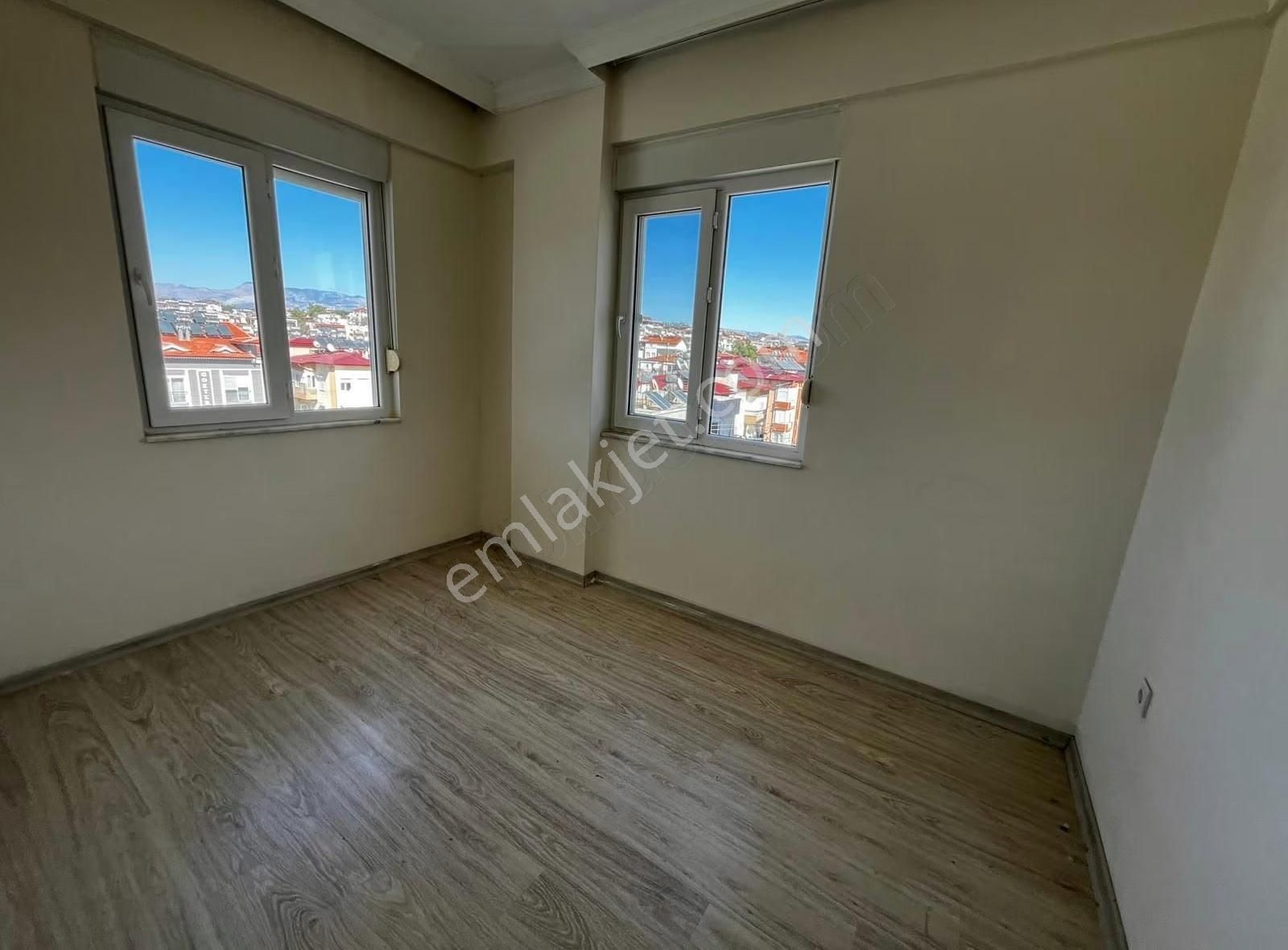 Öz Yıldız Emlaktan Sarılar Mahallesinde 2+1 Satılık Daire - Görsel 3