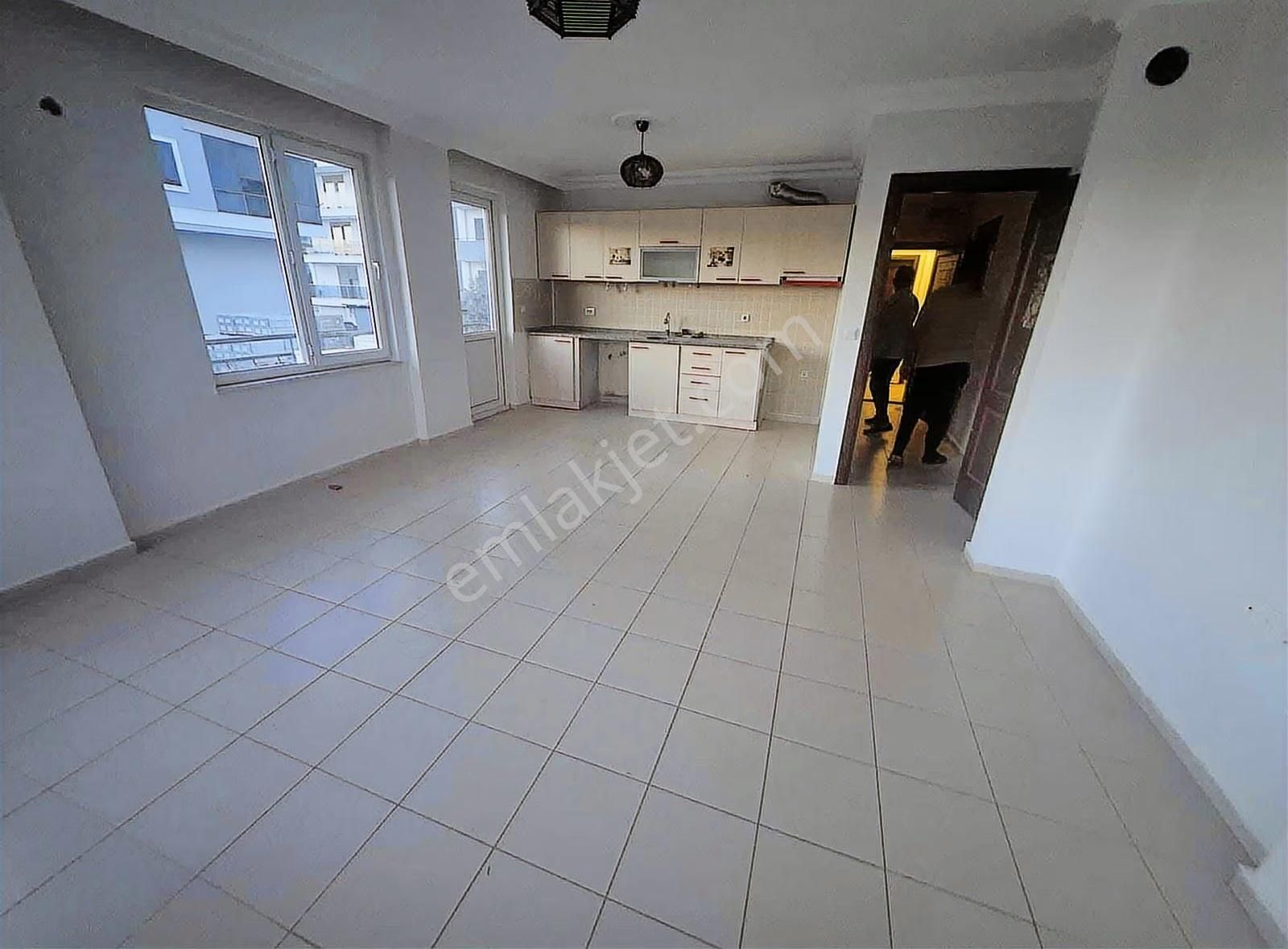 Öz Yıldız Emlaktan Bahçelievlerde Kiralık 2+1 Daire - Görsel 6