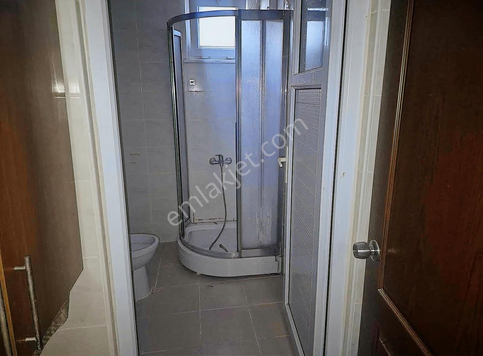 Öz Yıldız Emlaktan Bahçelievlerde Kiralık 2+1 Daire - Görsel 2