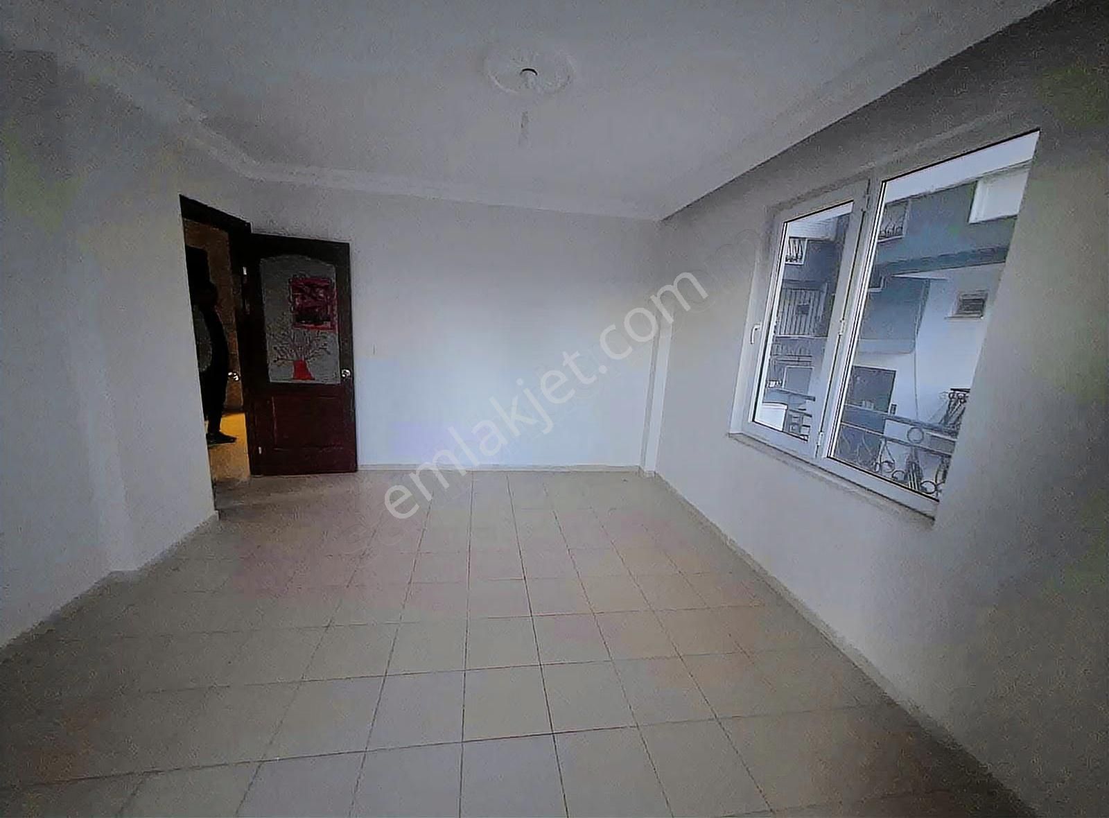 Öz Yıldız Emlaktan Bahçelievlerde Kiralık 2+1 Daire - Görsel 8