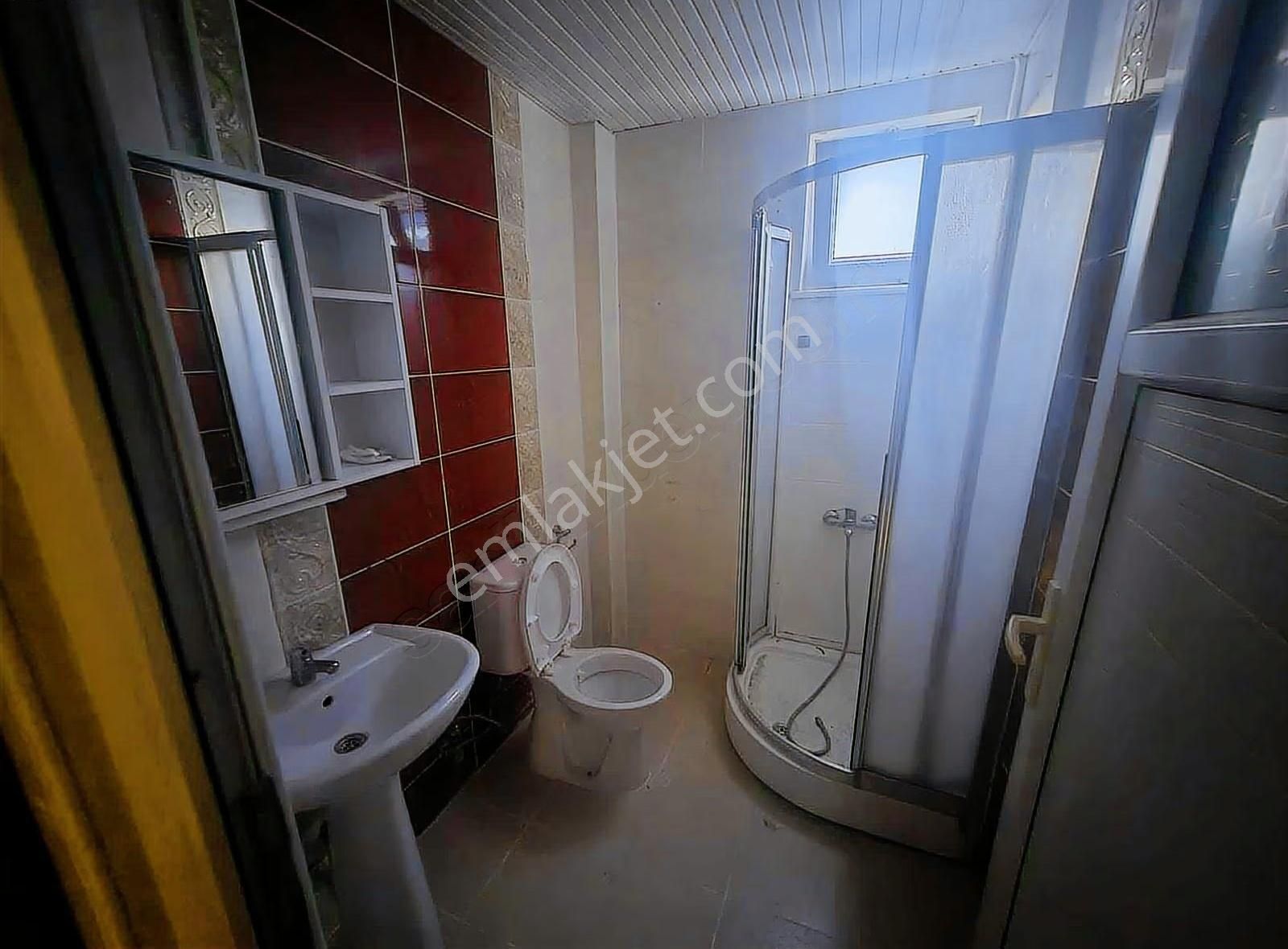 Öz Yıldız Emlaktan Bahçelievlerde Kiralık 2+1 Daire - Görsel 16