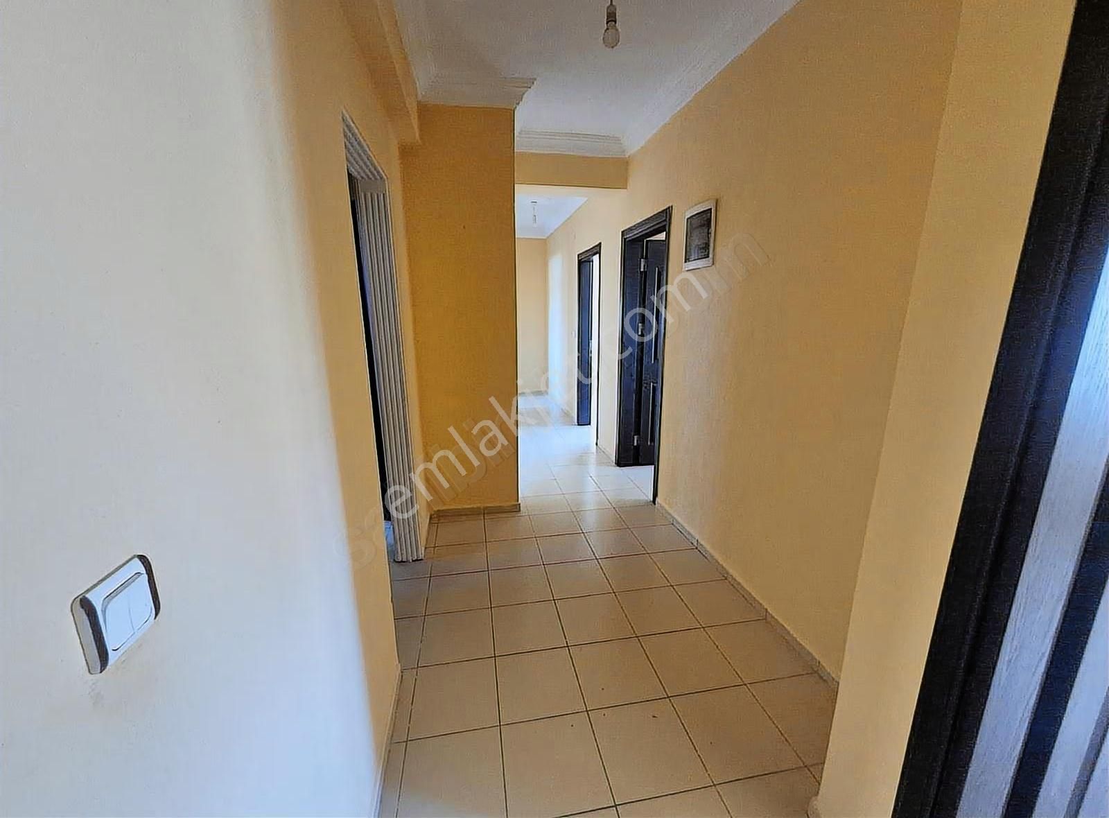 Öz Yıldız Emlaktan Hatıplar Mahallesinde 3+1 Geniş Kiralık Daire - Görsel 22