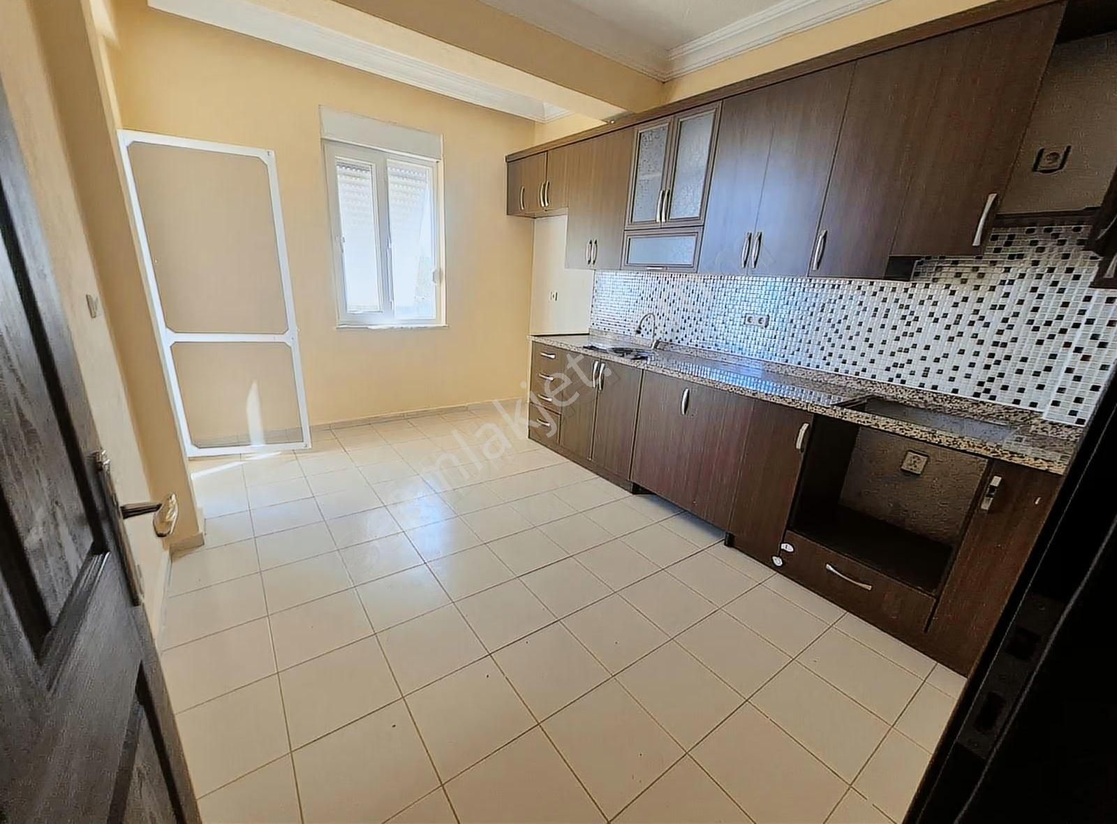 Öz Yıldız Emlaktan Hatıplar Mahallesinde 3+1 Geniş Kiralık Daire - Görsel 21