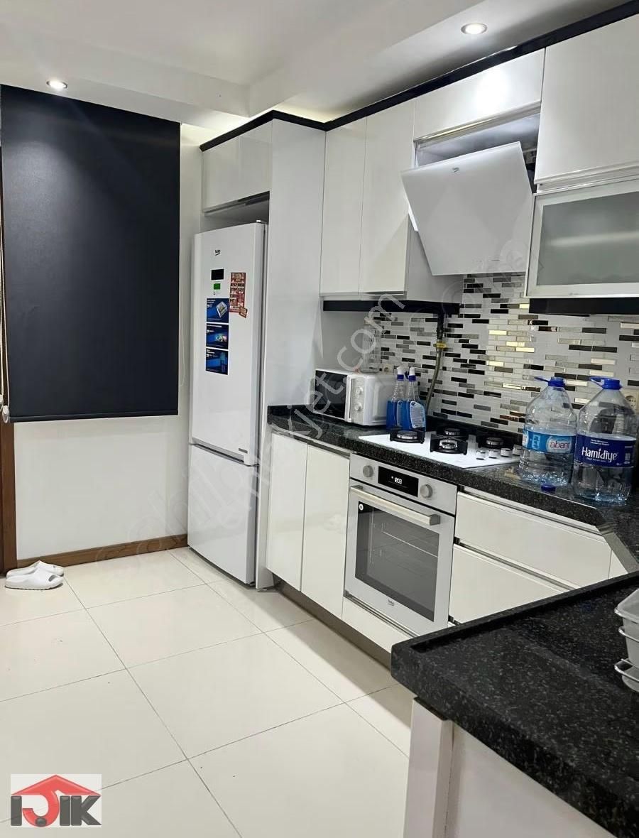 Kavakli Meydanda Kiralık Full Esyali 2+1 Daire - Görsel 2