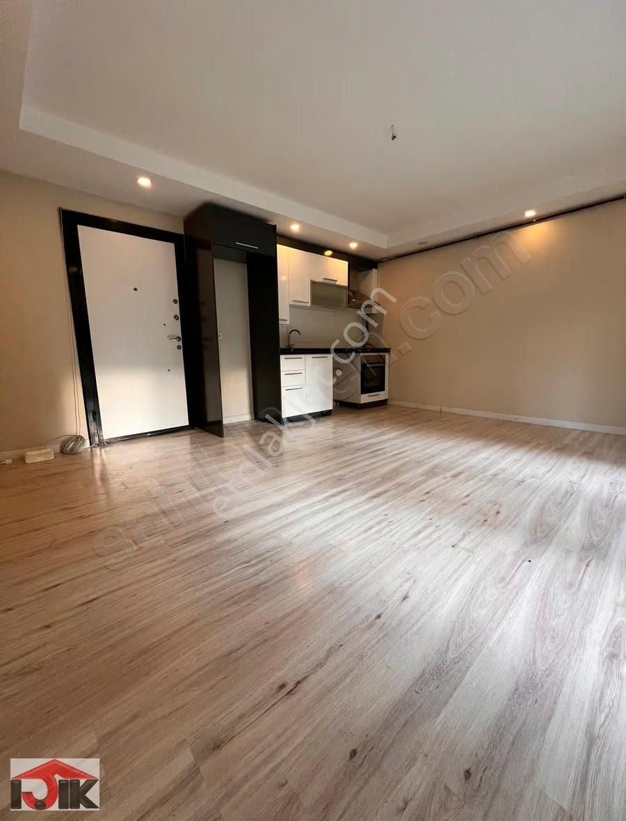 Beylikdüzü 1+1 Kiralık Daire. Videolu - Görsel 9