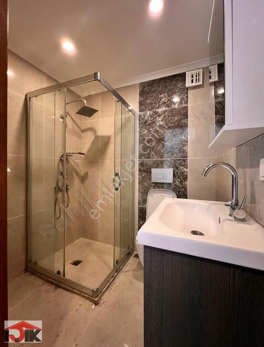 Beylikdüzü 1+1 Kiralık Daire. Videolu - Görsel 12