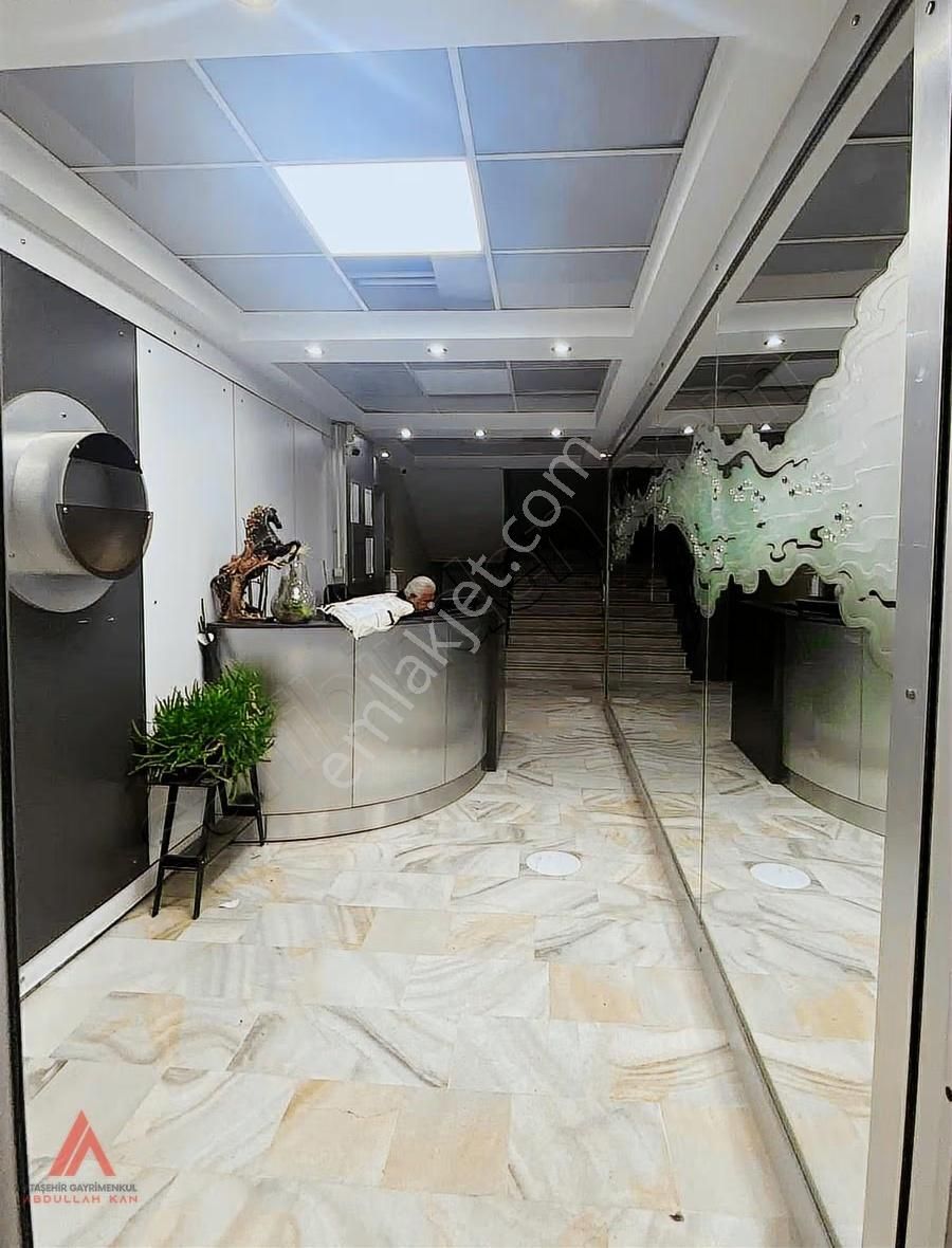 Kozyatağı Metroya Yürüme Mesafesinde Kiralık İş Yeri - Ofis Katı - Görsel 13