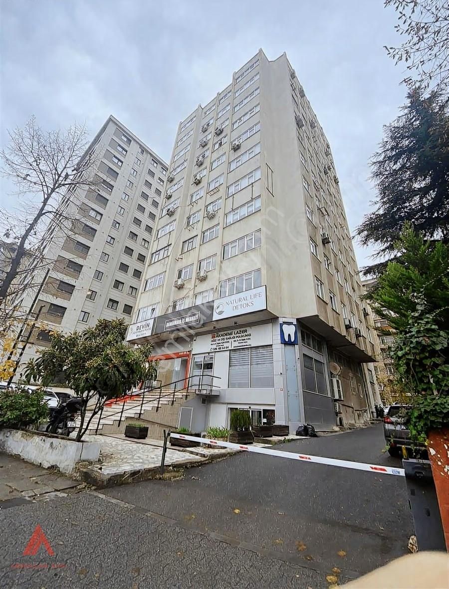 Kozyatağı Metroya Yürüme Mesafesinde Kiralık İş Yeri - Ofis Katı - Görsel 5
