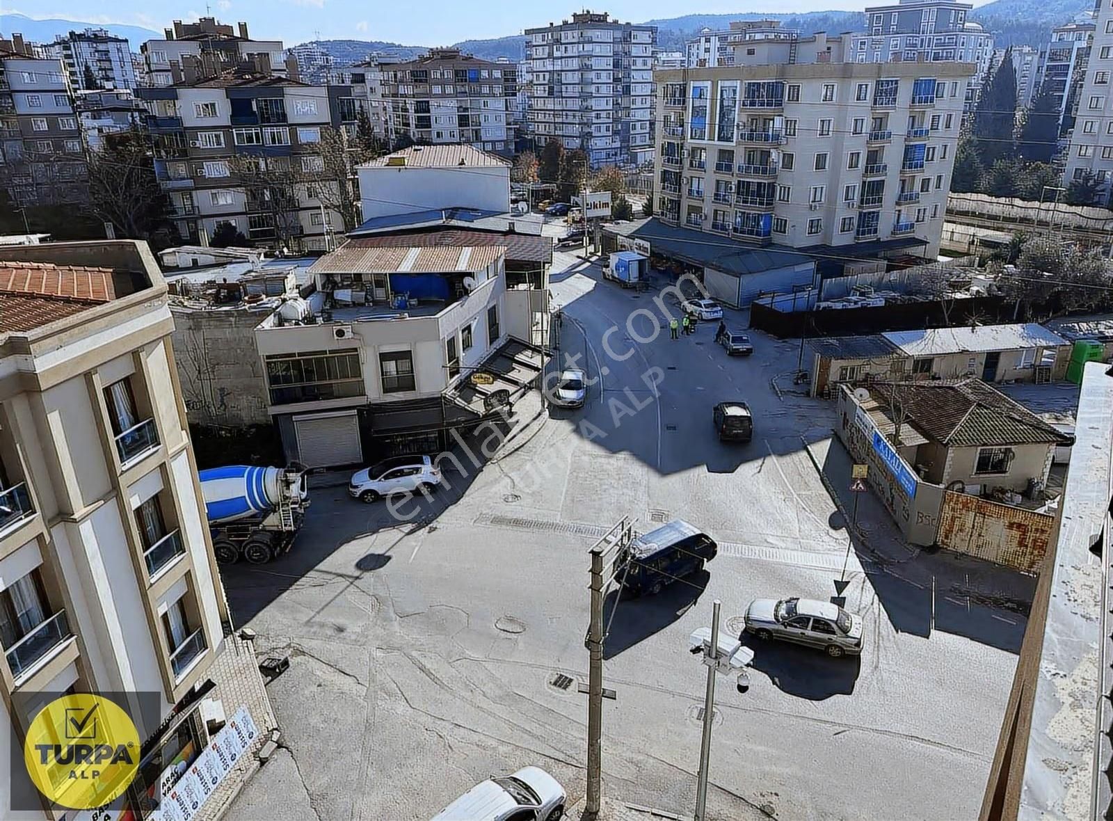 Buca Çamlıkule Mahallesinde Kiralık Sıfır 1+1 Daire - Görsel 19