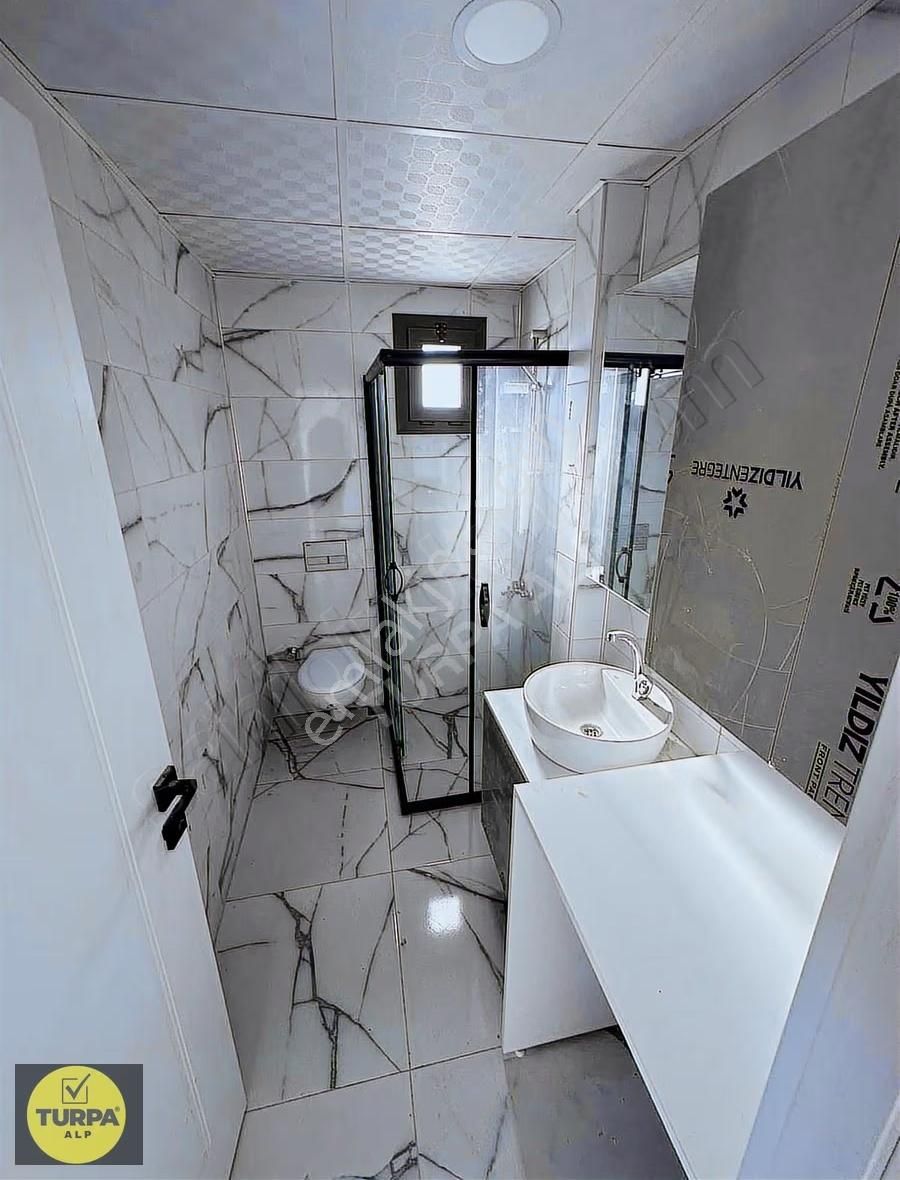 Buca Çamlıkule Mahallesinde Kiralık Sıfır 1+1 Daire - Görsel 3