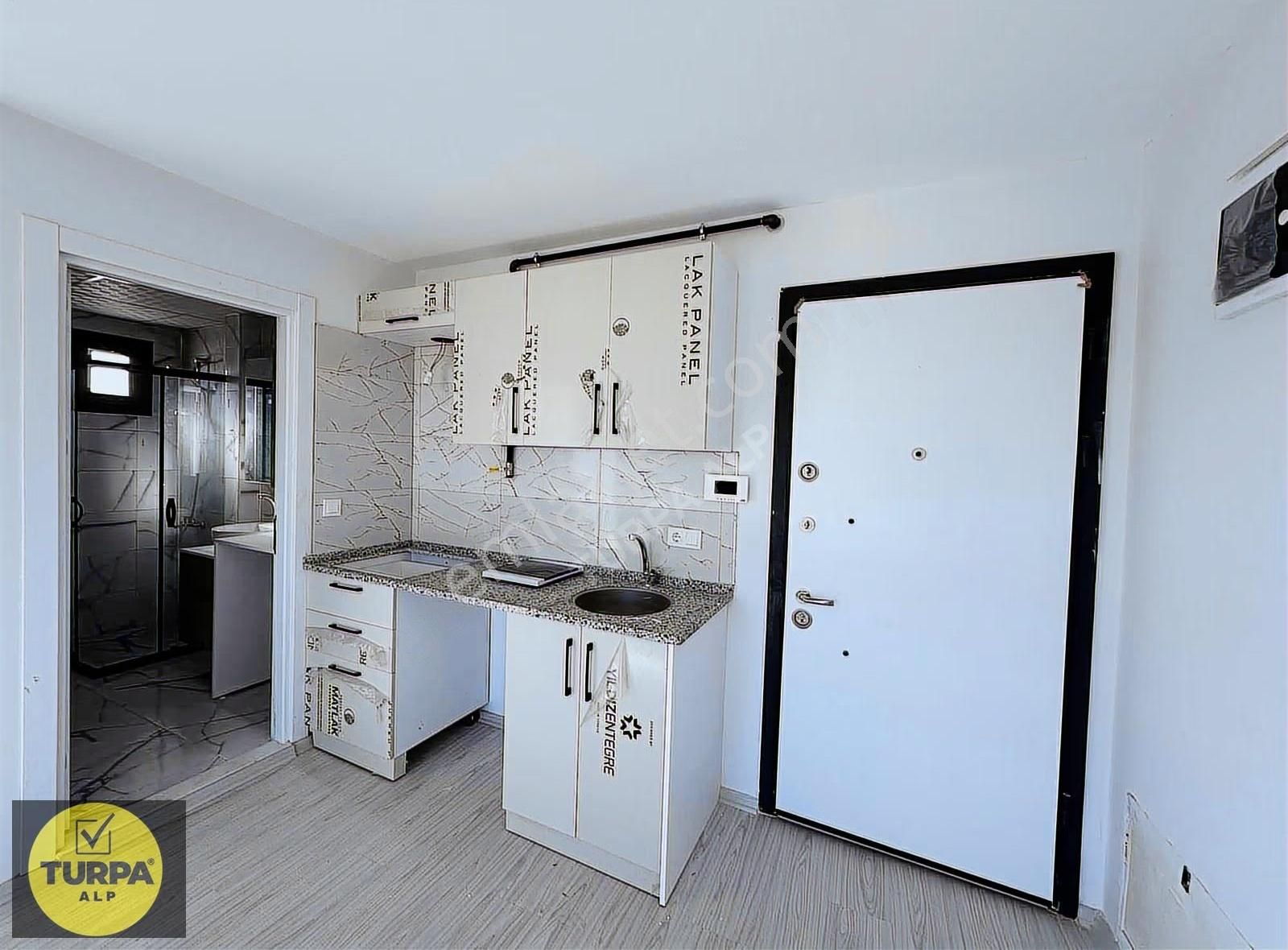 Buca Çamlıkule Mahallesinde Kiralık Sıfır 1+1 Daire - Görsel 11