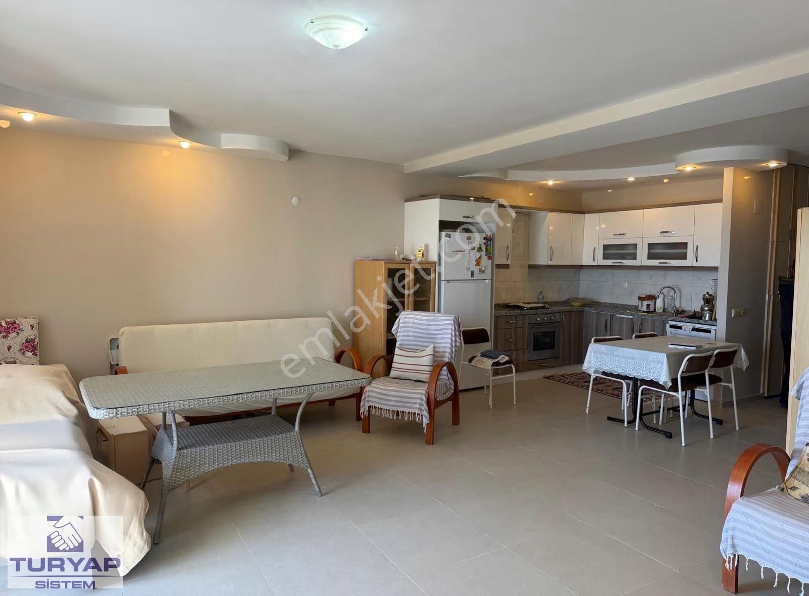 Turyap Sistemden Tömük Flamingo 8 Sitesinde Denize Sıfır 3+1 - Görsel 2