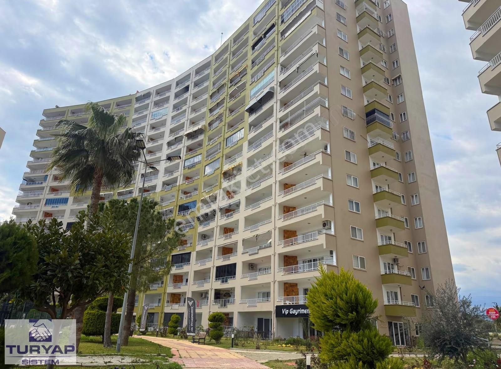 Turyap Sistemden Tömük Flamingo 8 Sitesinde Denize Sıfır 3+1 - Görsel 10