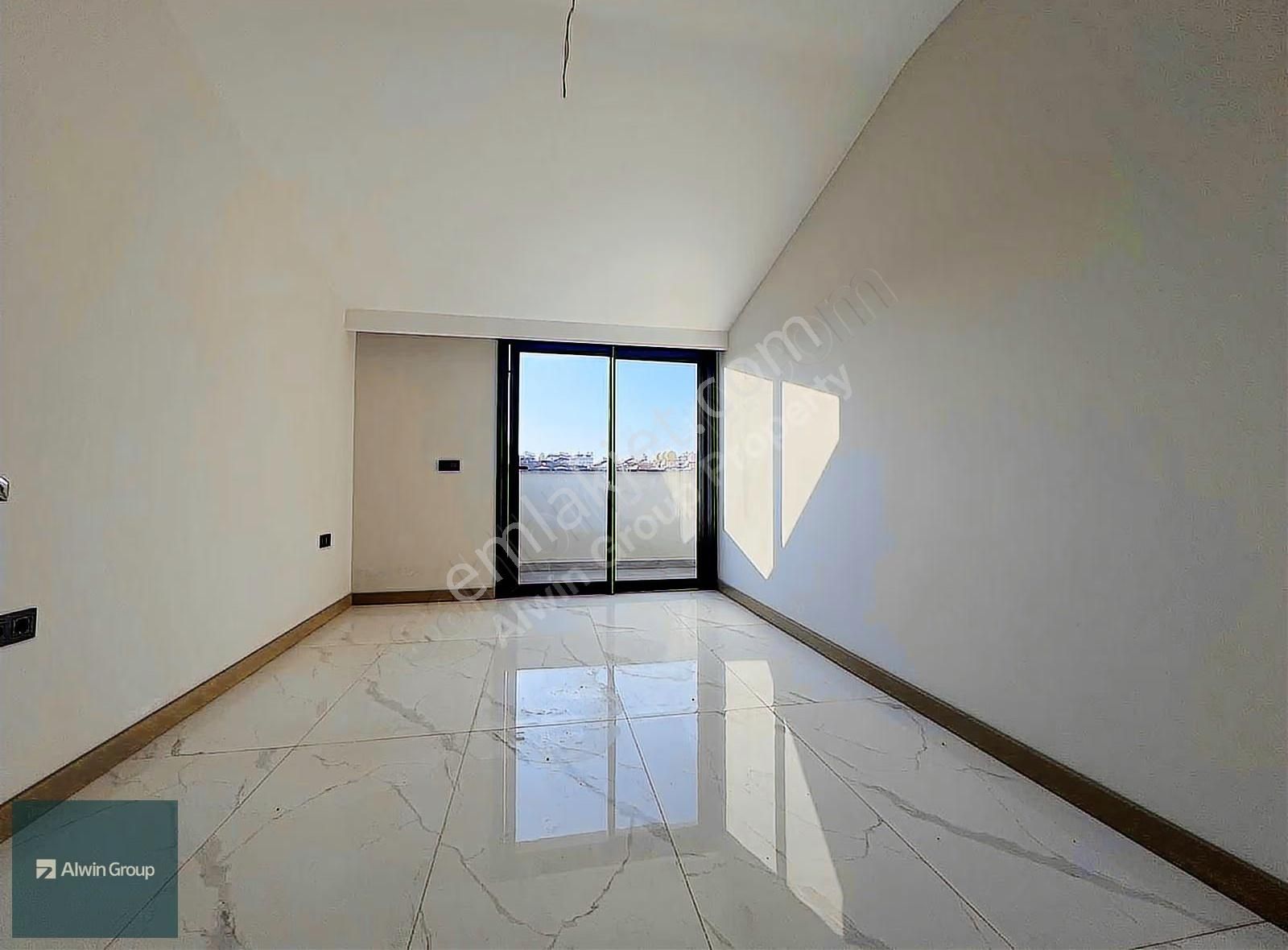 Alanya Merkezde Satılık 4+1 Dubleks - Görsel 5