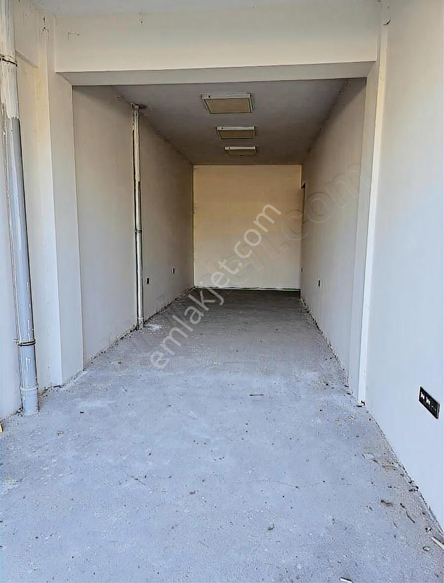 Karaduvar Toki De Satılık Dükkan - Görsel 6