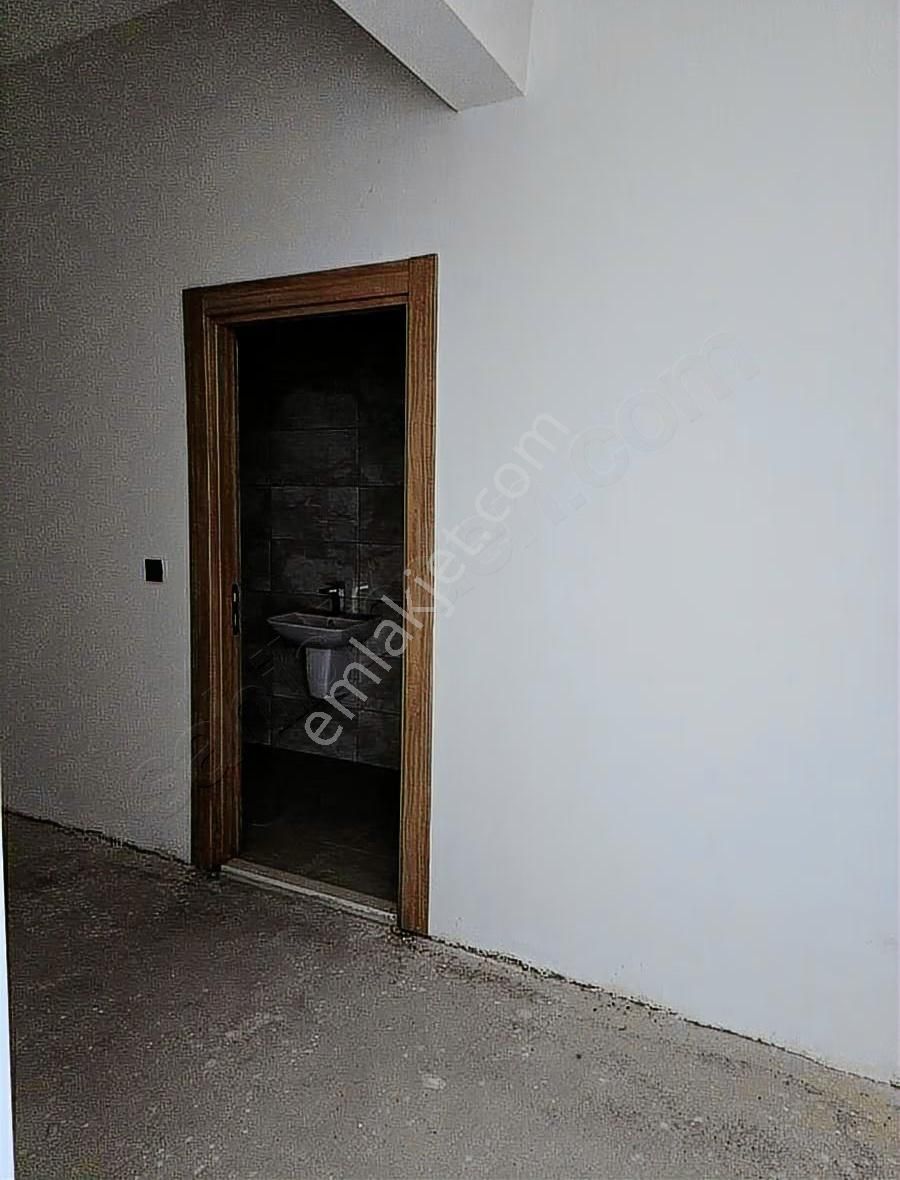 Karaduvar Toki De Satılık Dükkan - Görsel 8