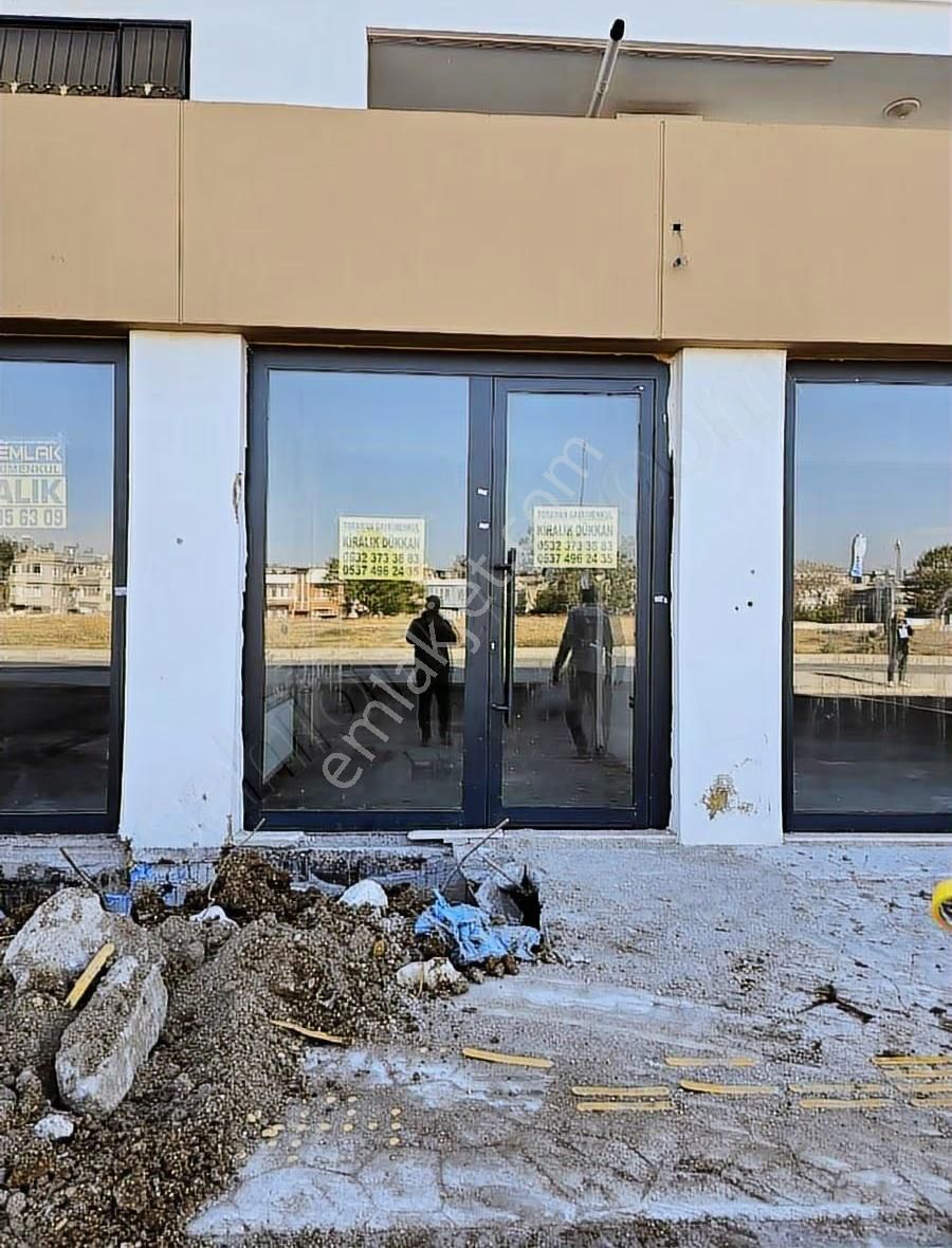 Karaduvar Toki De Satılık Dükkan