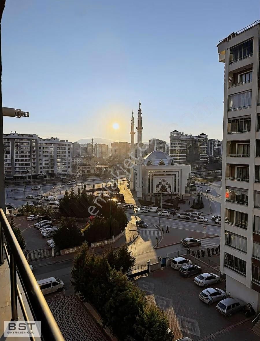 Şefikcan Cd Hacıkaymak Mh Vialand'da Satılık 3+1 Daire - Görsel 16