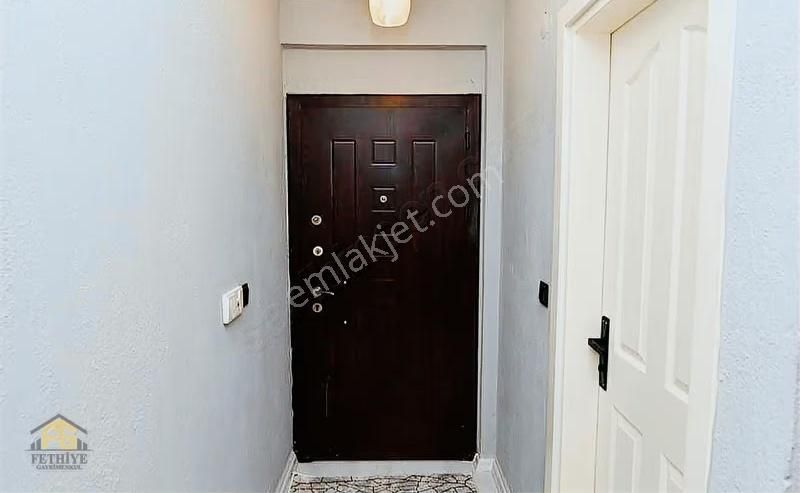 Taşyaka Baha Şıkman Cad. Satılık 2+1 Ara Kat Daire - Görsel 13