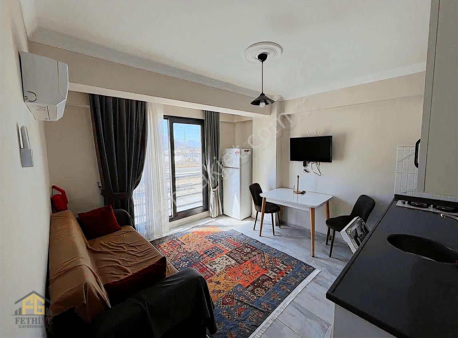 Karaçulha Çevreyolunda 1+1 Eşyalı Satılık Arakat Daire