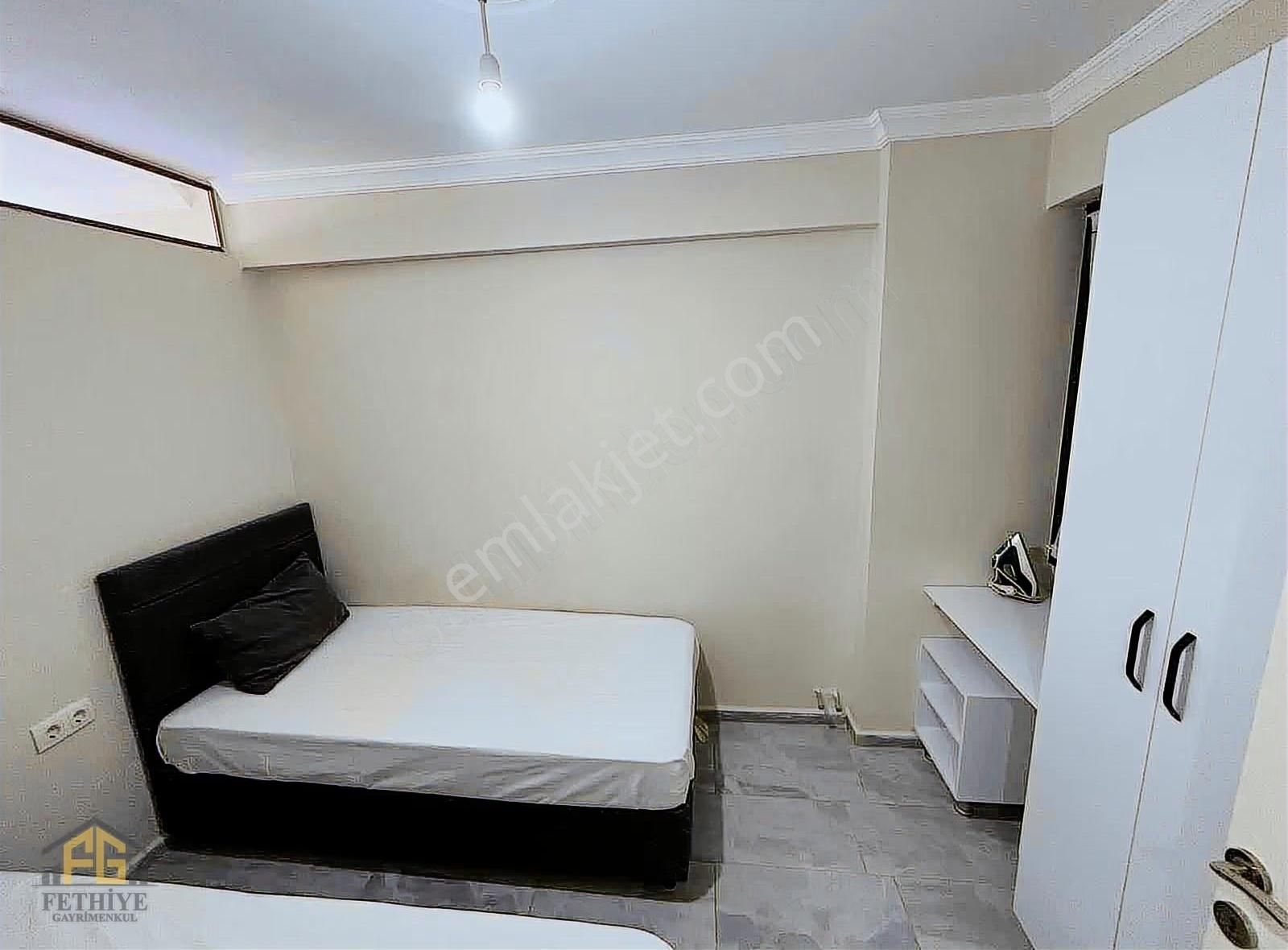 Karaçulha Çevreyolunda 1+1 Eşyalı Satılık Arakat Daire - Görsel 3