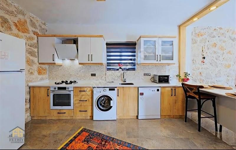Fethiyede Uzun Dönem Kiralık 2+1 Villa - Görsel 8