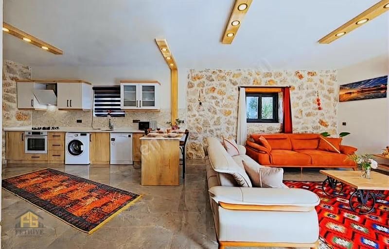 Fethiyede Uzun Dönem Kiralık 2+1 Villa - Görsel 6