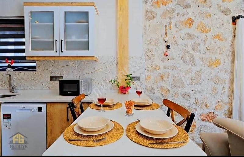 Fethiyede Uzun Dönem Kiralık 2+1 Villa - Görsel 9