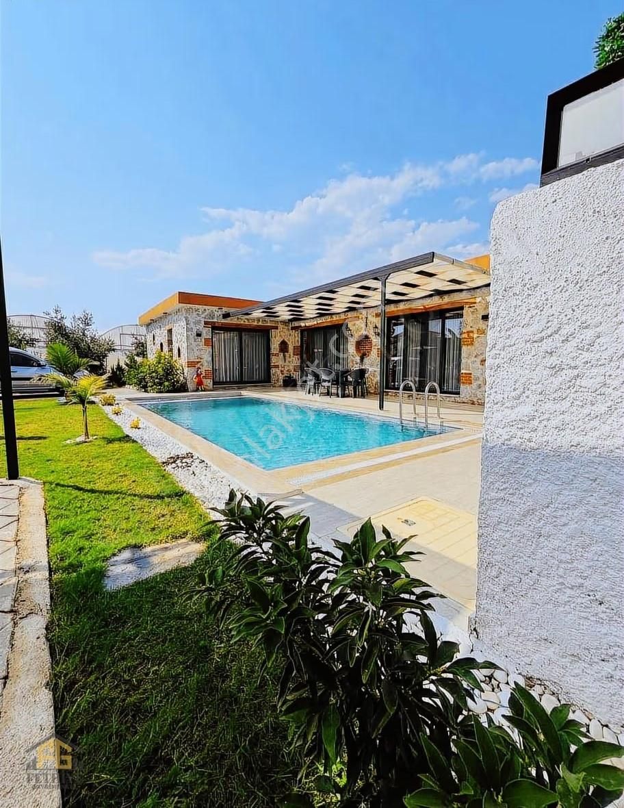 Fethiyede Uzun Dönem Kiralık 2+1 Villa - Görsel 14