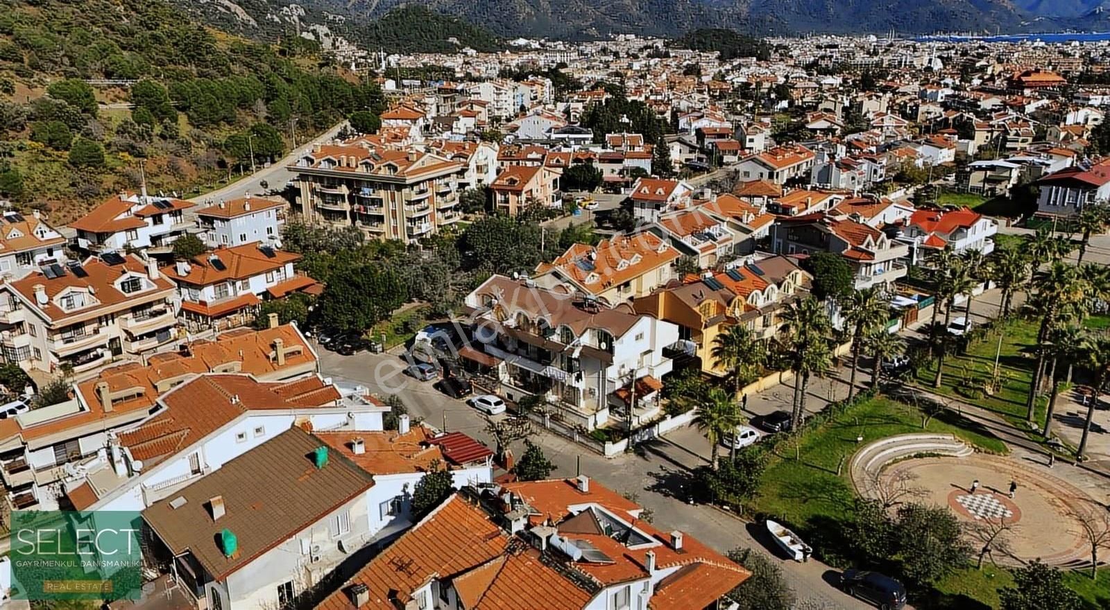 Marmaris Armutalan Merkezde Satılık Çift Cepheli 5+1 Triplex - Görsel 2