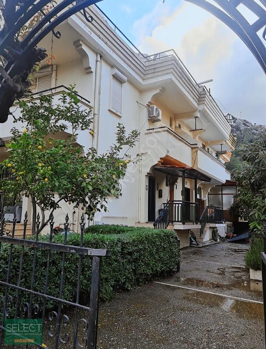 Marmaris Armutalan Merkezde Satılık Çift Cepheli 5+1 Triplex - Görsel 6