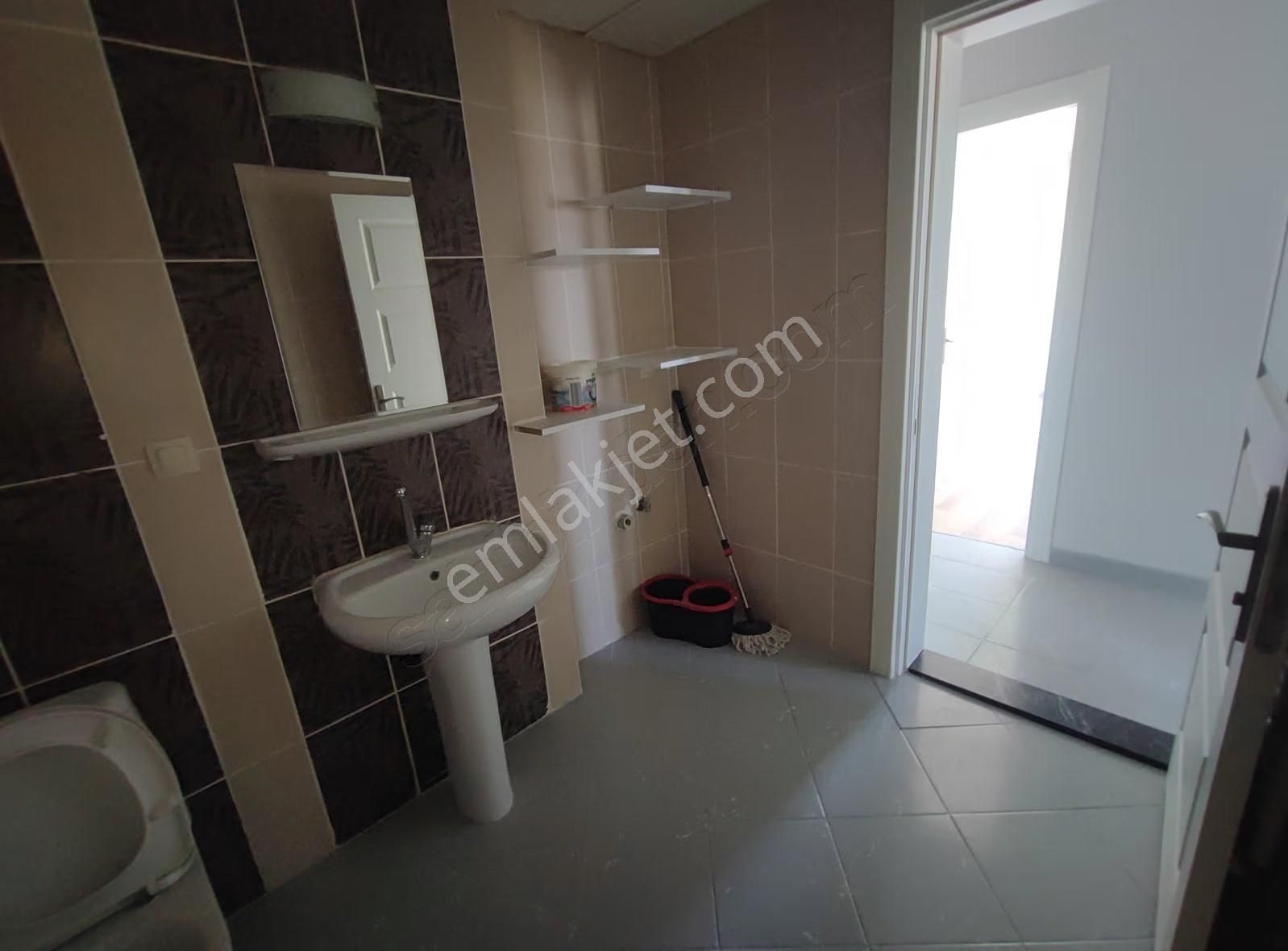 Gürsu Tokide Ferah Temiz Masrafsız Daire -artvin Emlak- - Görsel 8