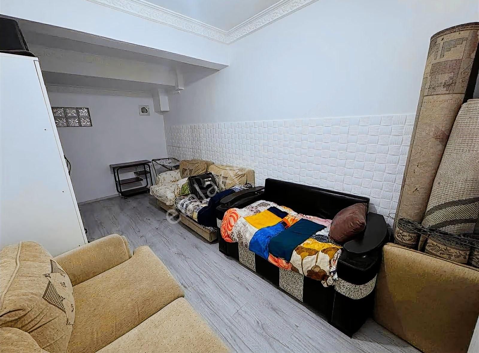 Tema Emlaktan Çarşı Merkezde Eşyalı Satılık 1+1 Daire - Görsel 19